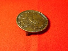 VINTAGE 2 3/8&Prime; ACROSS 1890 INDIAN HEAD CENT PENNY BRASS BELT BUCKLE