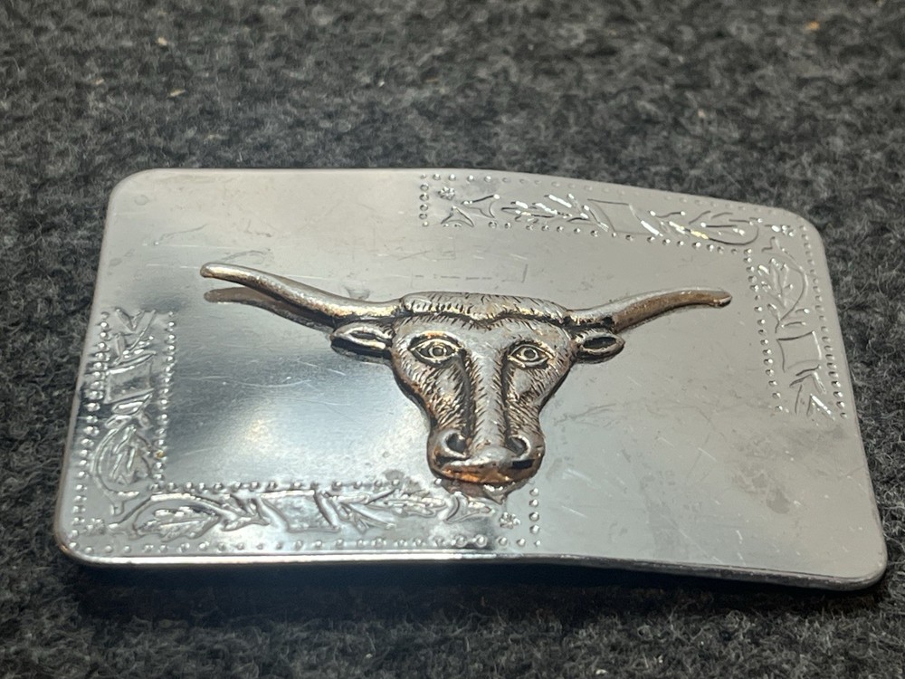 Western Longhorn Bull Belt Buckle Silver Tone Floral Etched Cowboy