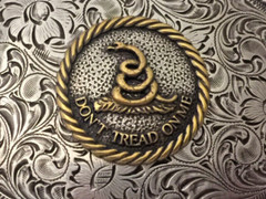 Custom Made « Don&rsquo;t Tread on Me » Patriotic Western Style Buckle