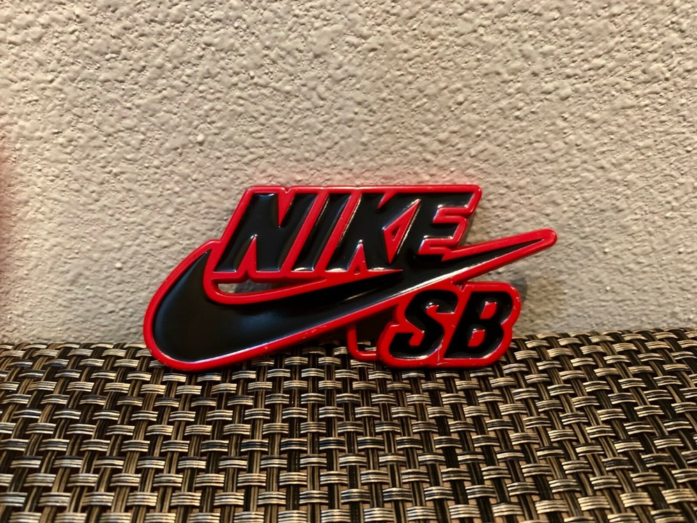 NIKE SB Belt Buckle One Size *EXTREMELY RARE* Dunk elephant cement skateboarding