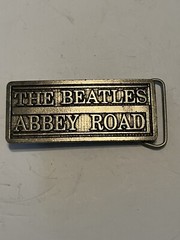 N.O.S. 2007 VINTAGE”THE BEATLES” ABBEY ROAD BELT BUCKLE/APPLE Corps Ltd 👀LQQK👀
