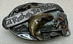 1985 Siskiyou Buckle Co. I&rsquo;d Rather Be Fishing Belt Buckle USA M-30 Enameled