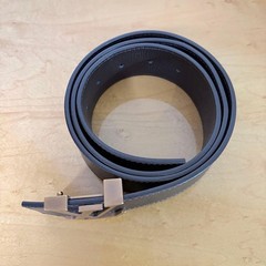 Louis Vuitton Pre-Owned Belt Suntulle Initial Utah Leather