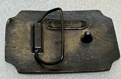 1977 I »LL GIVE UP MY GUN WHEN THEY PRY IT FROM Belt Buckle Indiana Metal Craft