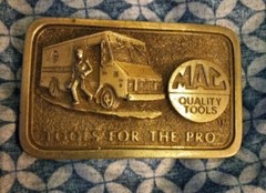 Mens MAC TOOLS belt buckle