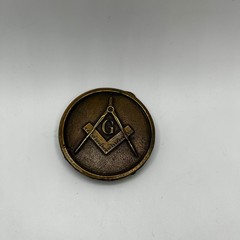 Vintage Master Designs Babylon NY Masonic Brass Belt Buckle Square Compasses G