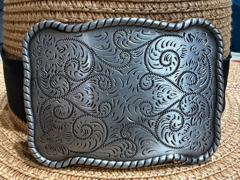 Antiqued Silver Rectangle Floral & Vine Belt Buckle