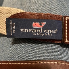 Vineyard Vines Shep & Ian 34 red fish print on silk cotton canvas brass buckle