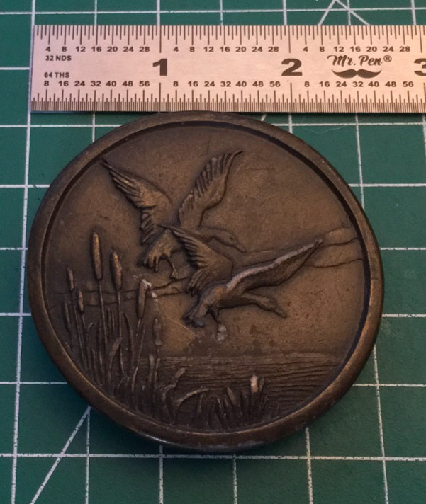 Vintage 1976 Indiana Metal Craft Brass Ducks/Geese in Flight Belt Buckle