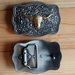Long horns head bull western gold & metal belt buckle (choice designs)