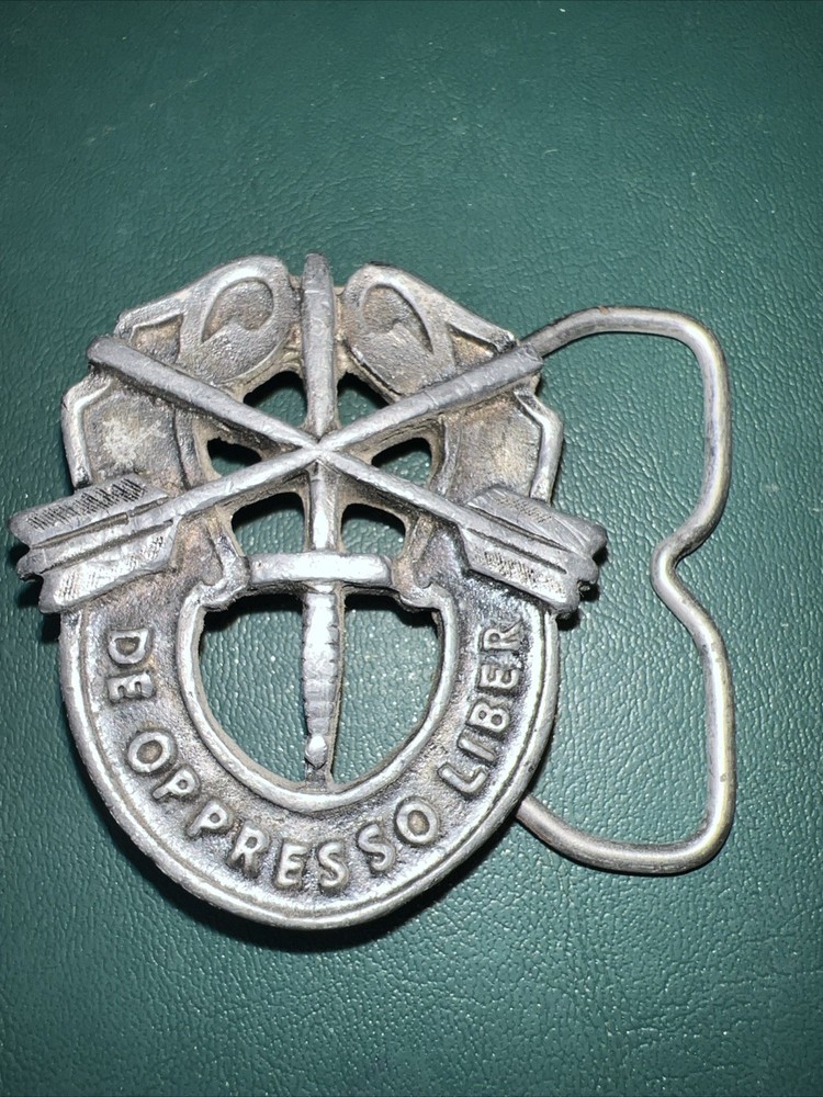 Vintage 70s Military “De Oppresso Liber” Special Forces Belt Buckle, Pewter Look