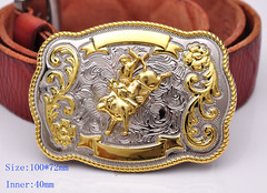 BIG BLING WESTERN TEXAS GOLD AND SILVER RODEO BULL RIDE COWBOY HUGE BELT BUCKLE