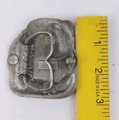 BERGAMOT Brass Works Bear Fish Belt Buckle Trout Fishing Silver Tone 1978