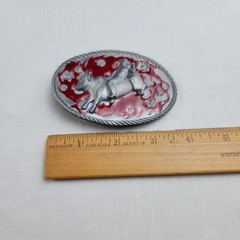 Vintage Bull Riding Rodeo Grey Oval Belt Buckle 1986 Red Painted Background