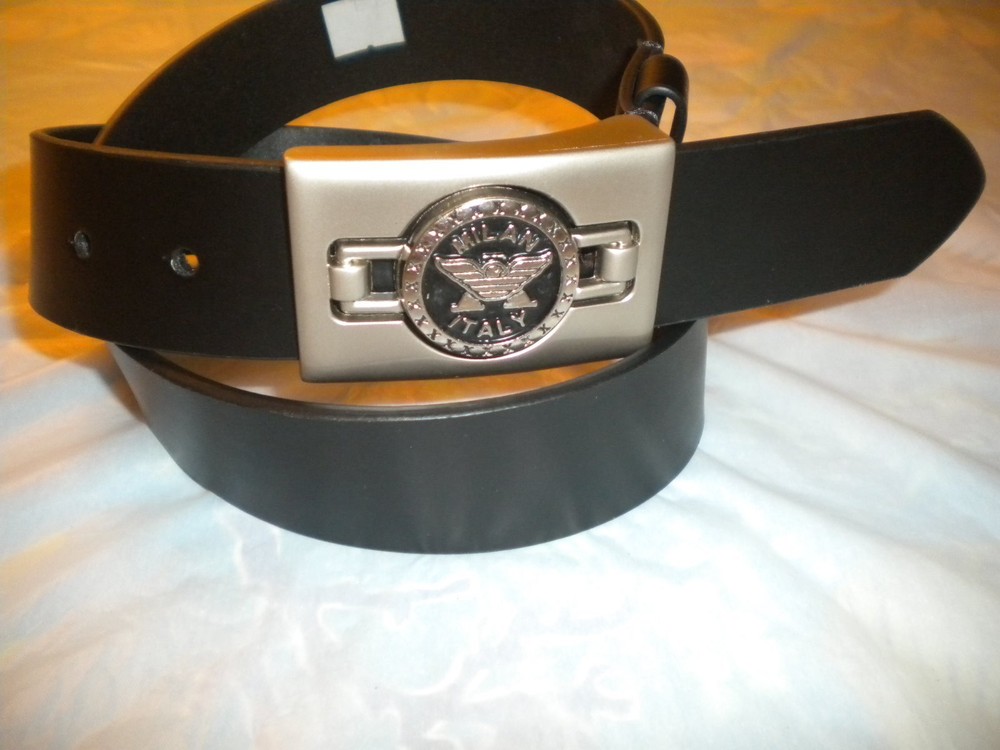 BRAND NEW FASHION BUCKLE COMBINATION OF BLACK AN SILVER ONLY BUCKLE