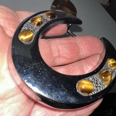 Silver Metal W CatEyes Horseshoe Western Belt Buckle for Men Signed D B
