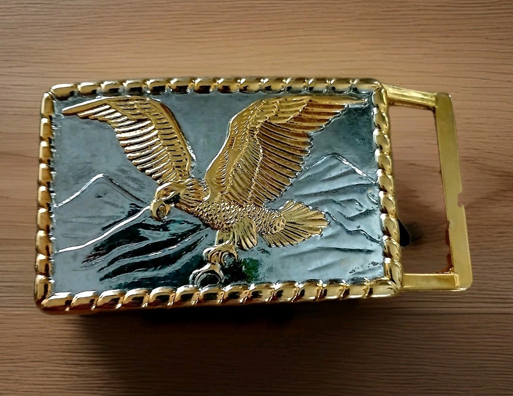 Belt Buckle Two-toned Gold Bald Eagle Over Silver Mountains 👀 NEW ✨️USA 🇺🇸