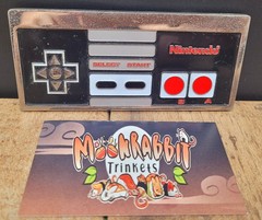 Official Classic Nintendo Brand NES Controller Metal Belt Buckle 2010