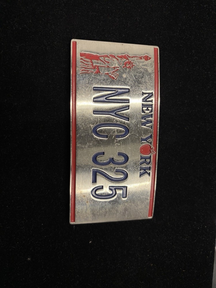 Vintage Y2K New York NYC 325 Belt Buckle Statue of Liberty Rare Silver Red Blue