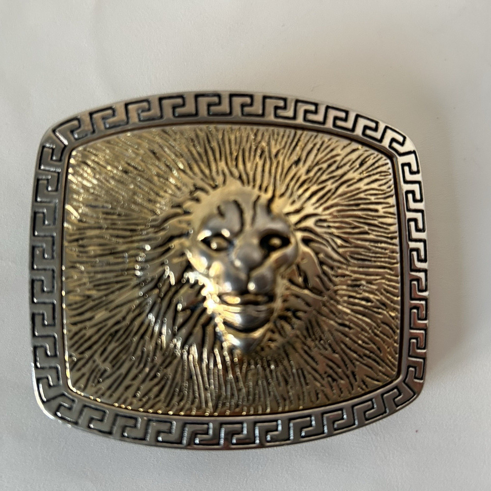 Lion Head Detailed Roman Fountain Animal Belt Buckle Buckles
