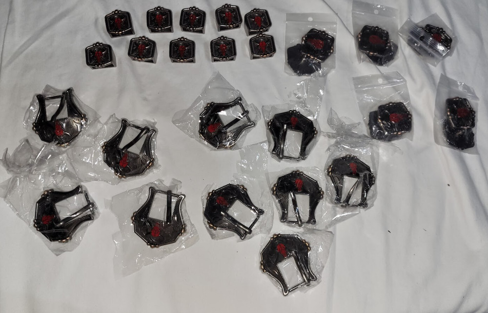 30 PCS 3/4&Prime; Bull buckle and keeper with conchos belt making leather craft Texas