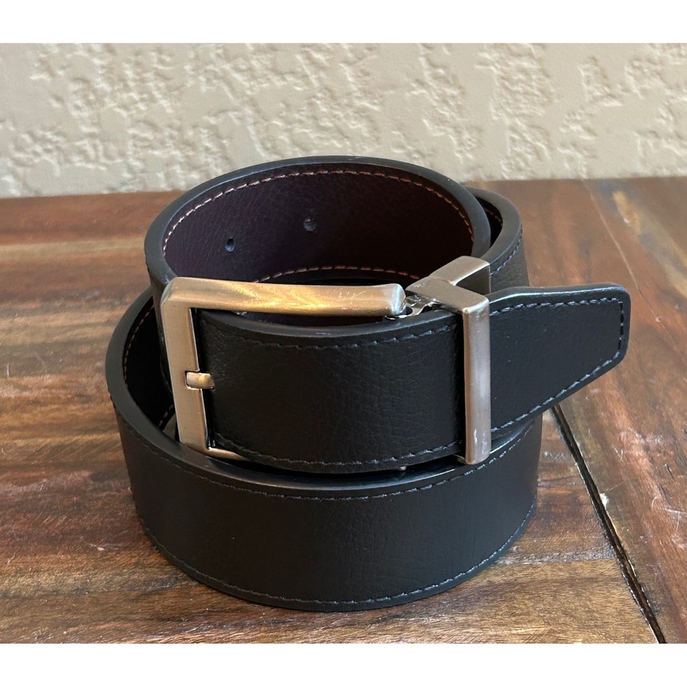 Nike Men&rsquo;s Leather Belt Size 40 Black/Brown Reversible Silver Buckle