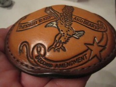 THE RIGHT TO KEEP AND BEAR ARMS BELT BUCKLE – LEATHER — GW-13