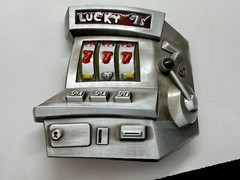 Jackpot Lucky Seven&rsquo;s Vegas Style Slot Machine Figural Gambling Belt Buckle
