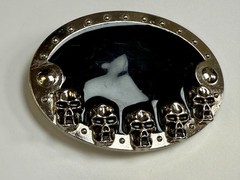 Creepy Five Skull&rsquo;s Head Black Enameled Halloween Gothic Punk Biker Belt Buckle