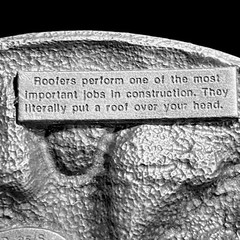 Roofer Carpenter Belt Buckle Pewter Show Your Appreciation Gift Siskiyou USA