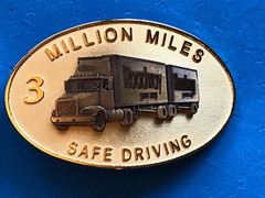 ROADWAY TRANSPORT 3 THREE MILLION MILE SAFETY AWARD BELT BUCKLE ATA SAFE DRIVER