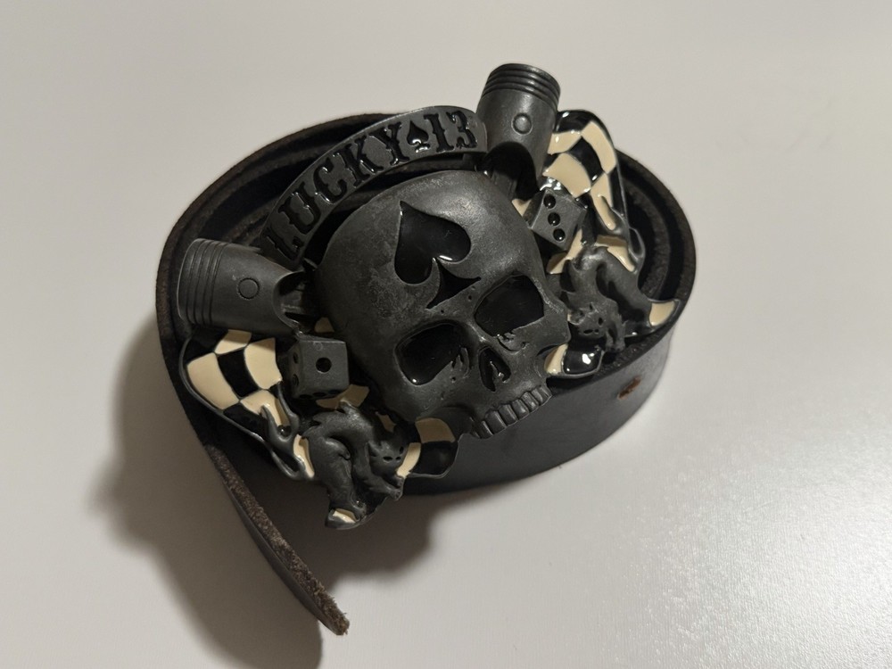 Lucky 13 Belt Buckle/Zippo holder – Pistons & Skull Officially Licensed w/belt