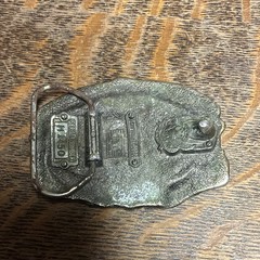 Great American Vintage « Feed the World » Farm Scene Western Buckle