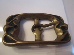 VINTAGE SOLID BRASS BELT BUCKLE – UNUSUAL DESIGN – GW-16