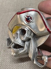Pirate Skull Skeleton and Swords Belt Buckle 1997 Solid Fine Pewter colorful 4&Prime;