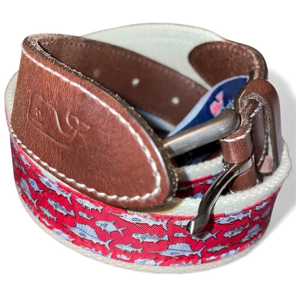 Vineyard Vines Shep & Ian 34 red fish print on silk cotton canvas brass buckle