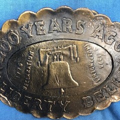 vtg 1976 LIBERTY BELL BICENTENNIAL 1776 BELT BUCKLE 70s philadelphia