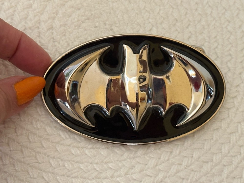 Batman 3D Silver with Black Enamel Metal Belt Buckle, 4&Prime; x 2 1/4&Prime;, NWOT