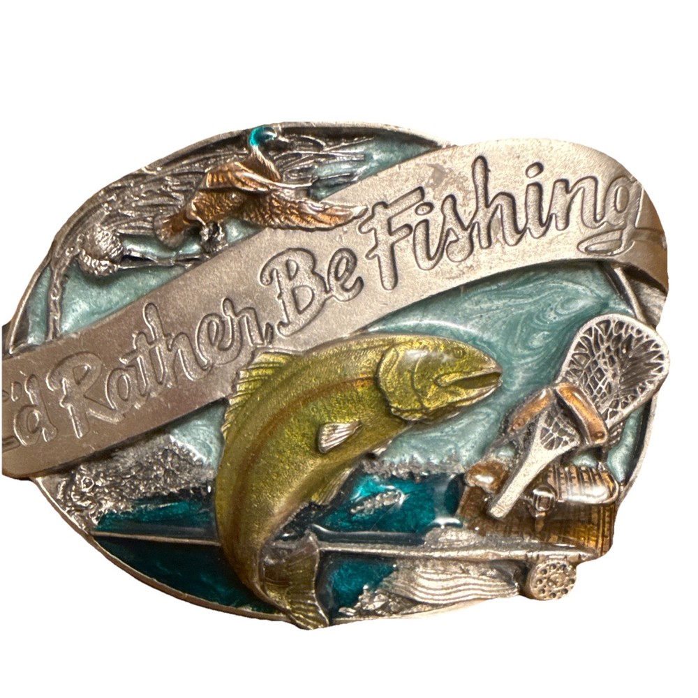 Siskiyou “I’d Rather Be Fishing” Vintage 1985 Western belt buckle 1.5