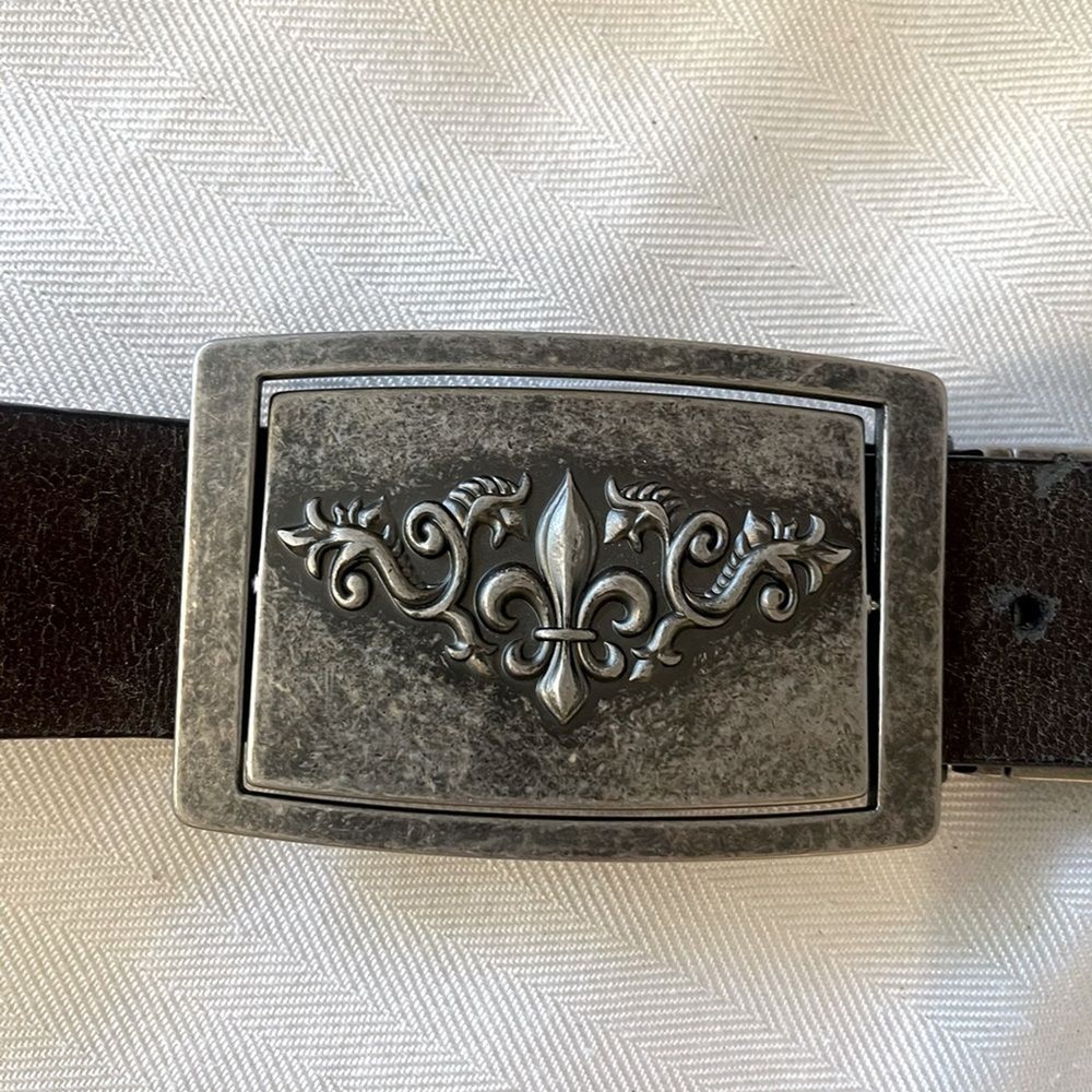 Fleur de Lis reversible pewter type belt buckle. Monogram M on the reverse side