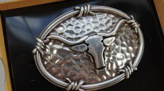 Ariat Western Longhorn & Barbed Wire Edge Belt Buckle Silver tone Steer A37050