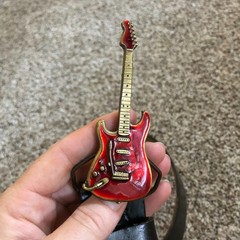 Vtg Great American Buckle Red Guitar with Oil Tan top grain leather belt 34 USA