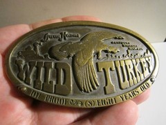 1974 AUSTIN NICHOLS WILD TURKEY BELT BUCKLE SOLID BRASS – GW-26