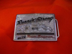 VINTAGE PREOWNED RUNNIN&rsquo;STRONG WITH TEAM SNAP ON Chrome-Brass Belt Buckle