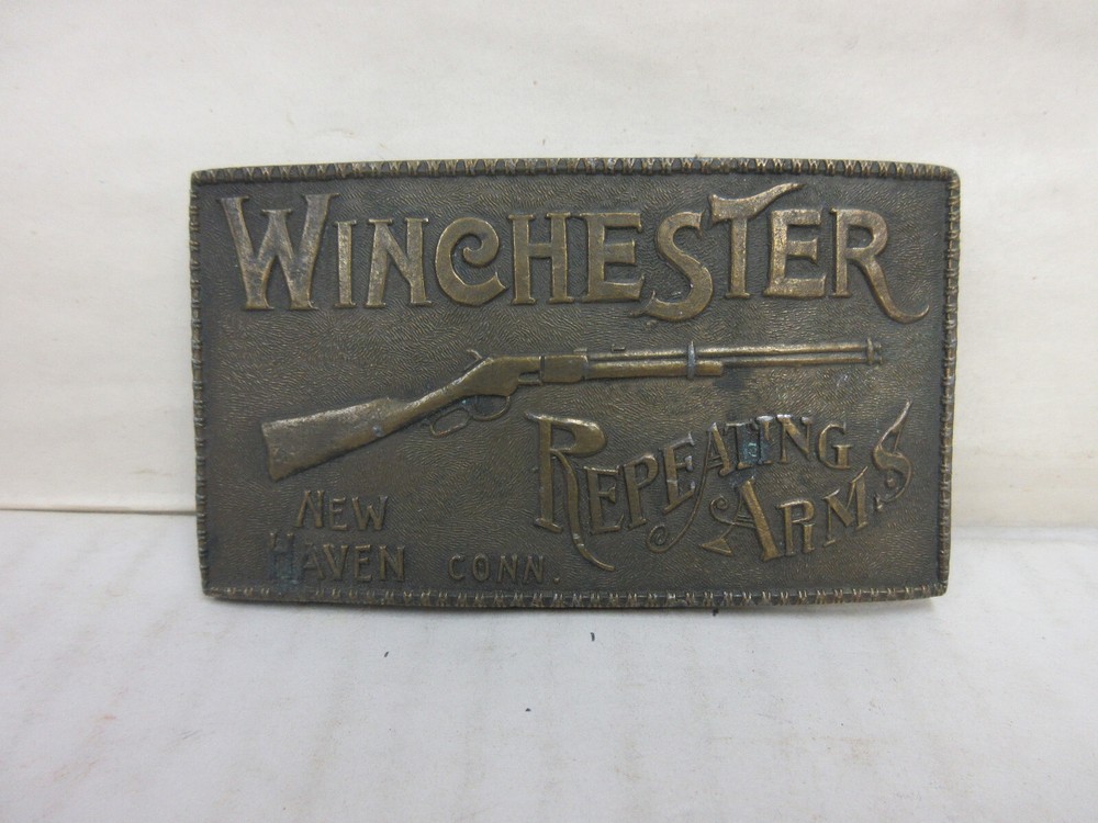 Winchester Rifles New Haven CT 4 x 2.25 inch Metal Belt Buckle Men&rsquo;s Accessory