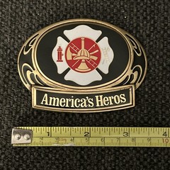Vintage Fire Fighter America’s Hero’s Enamel Brass Belt Buckle 1986 (B3)