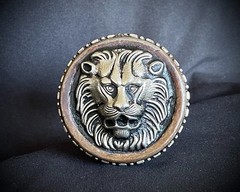 Darren McNeese Lion Belt Buckle 2.5” Round Patina Archive 07–09
