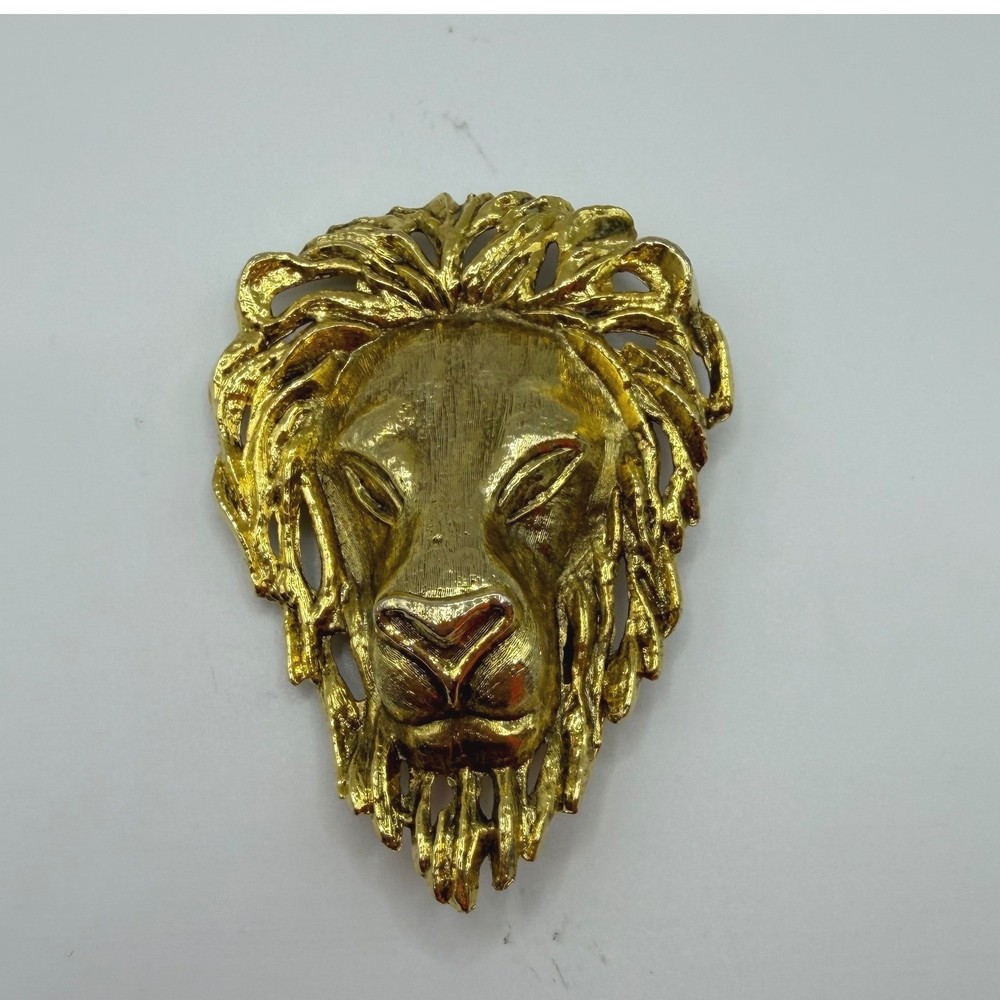 Vintage Lion Head Belt Buckle Gold Tone Statement Animal Regency Metallic 4×3