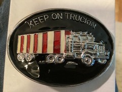 VINTAGE KEEP ON TRUCKING ENAMEL MEN&rsquo;S BELT BUCKLE STAMPED 2060