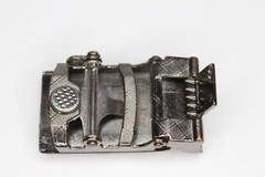tiger belt buckle pull through